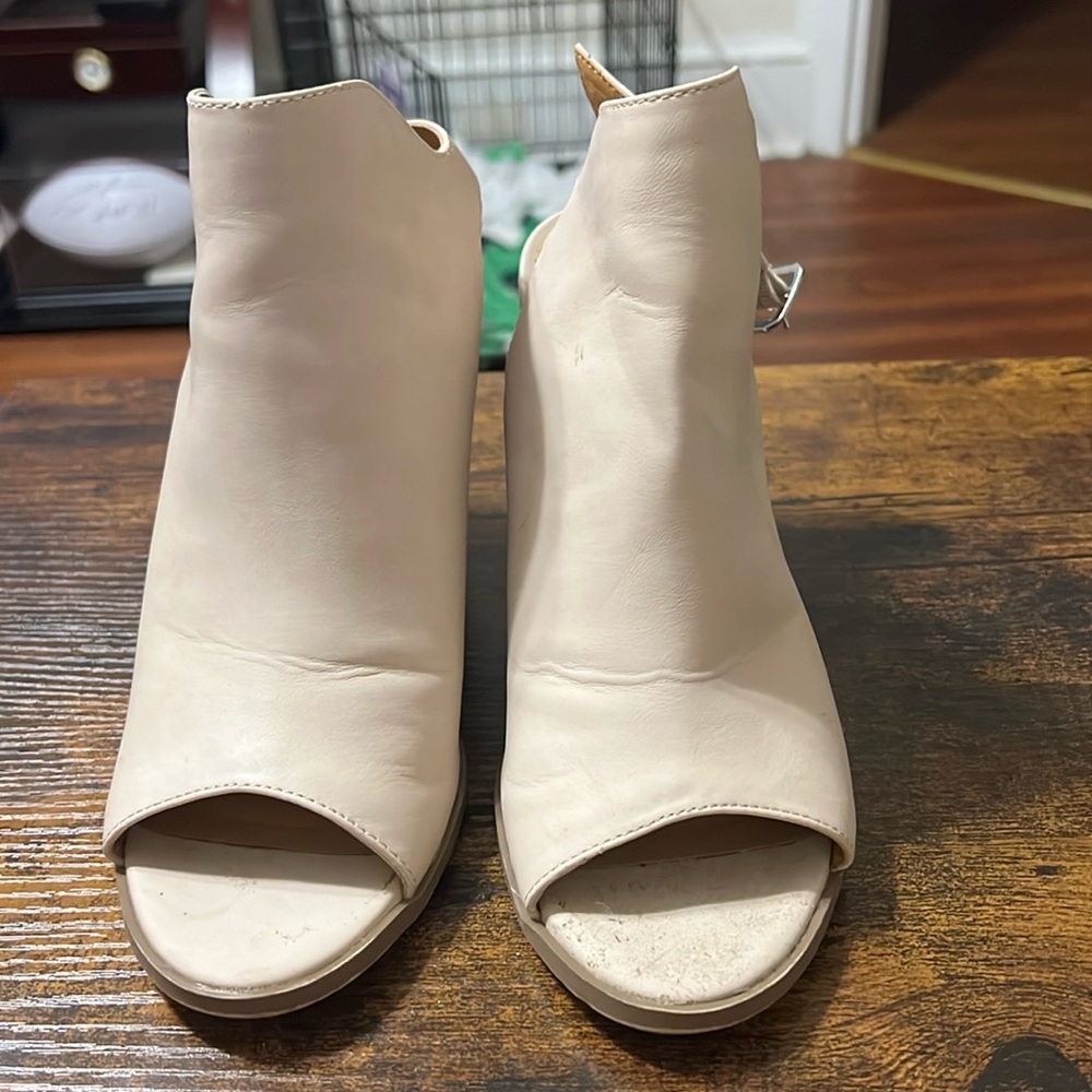 Dolce Vita Ankle Strap Sandals